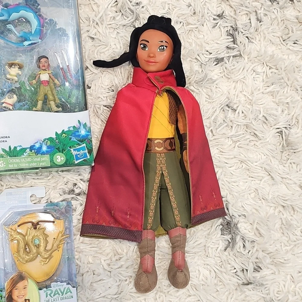Disney Raya and The Last Dragon Bundle Of Toys